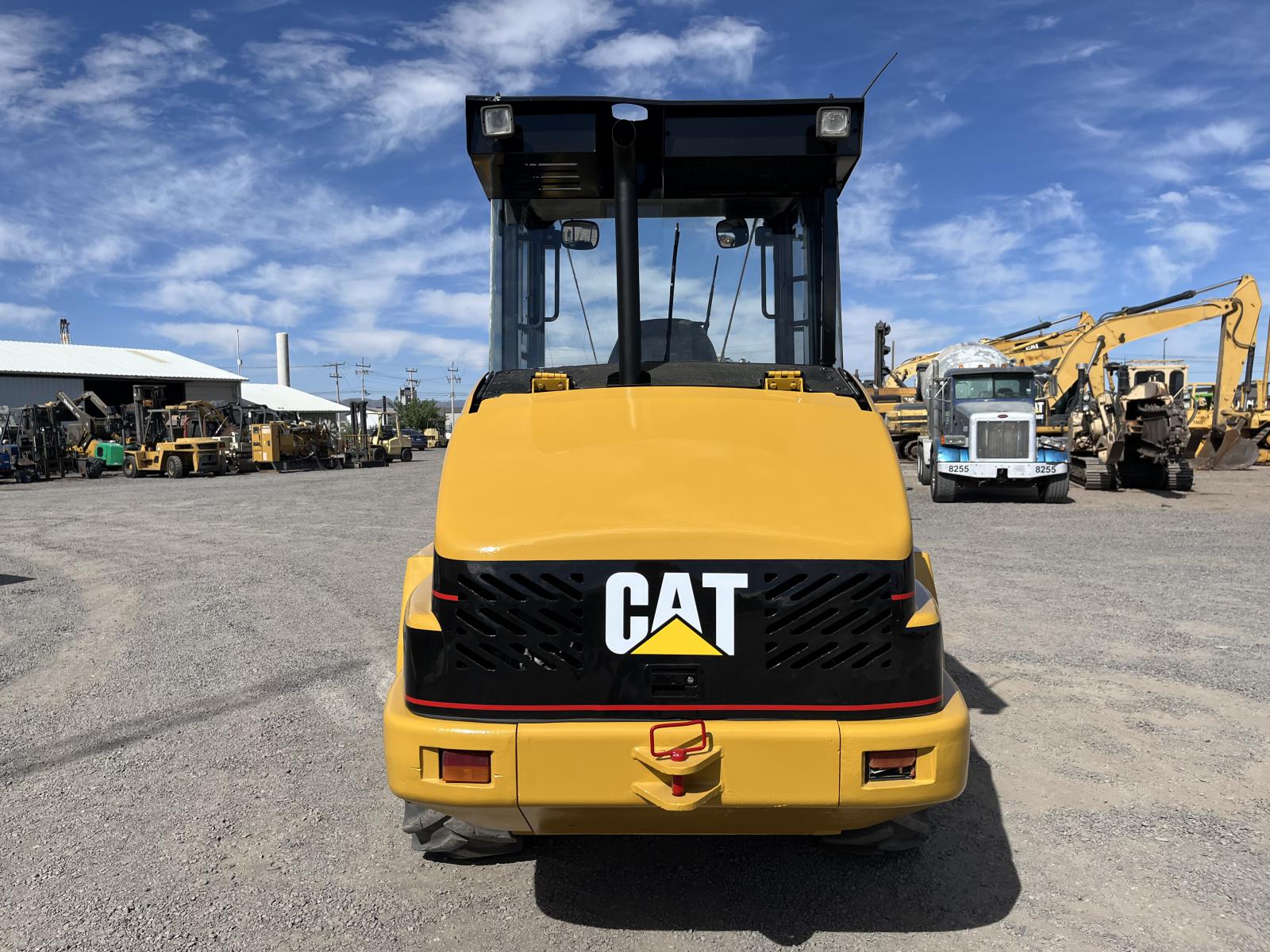 ./imagenes/INVOICE/2019/15623/CARGADOR FRONTAL CATERPILLAR 908 (7).JPG